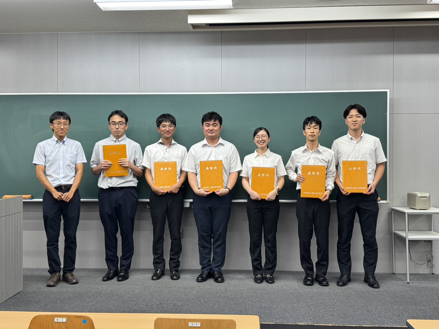 優秀発表賞受賞者集合写真